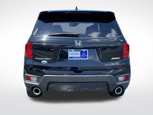 Certified 2024 Honda Passport EX-L image 5