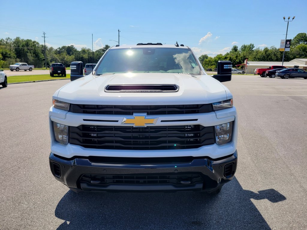 New 2026 Chevrolet Silverado 2500 Custom w/ Custom Value Package AWD/4WD image 9