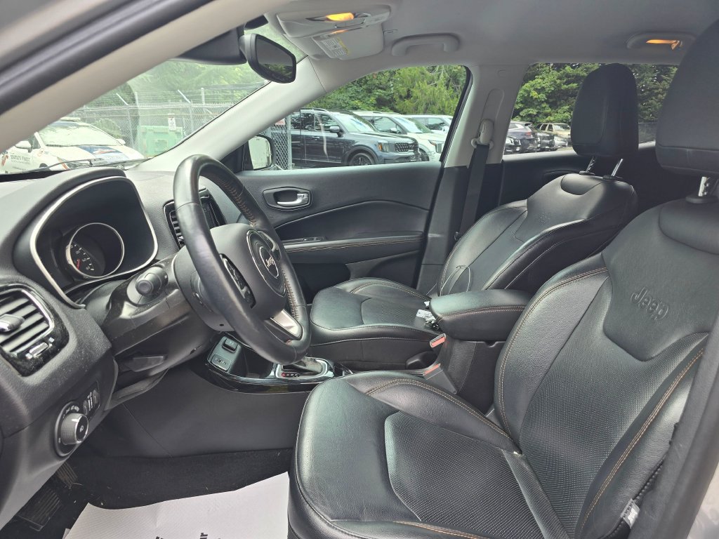 Used 2018 Jeep Compass Limited w/ Navigation Group FWD image 7