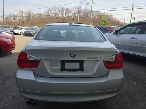 Used 2008 BMW 328xi Sedan AWD/4WD image 4