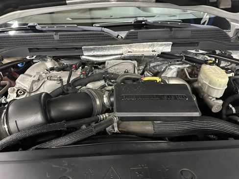 Used 2017 GMC Sierra 2500 Denali w/ Duramax Plus Package image 11