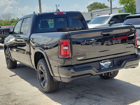 Used 2026 RAM 1500 Big Horn AWD/4WD image 3