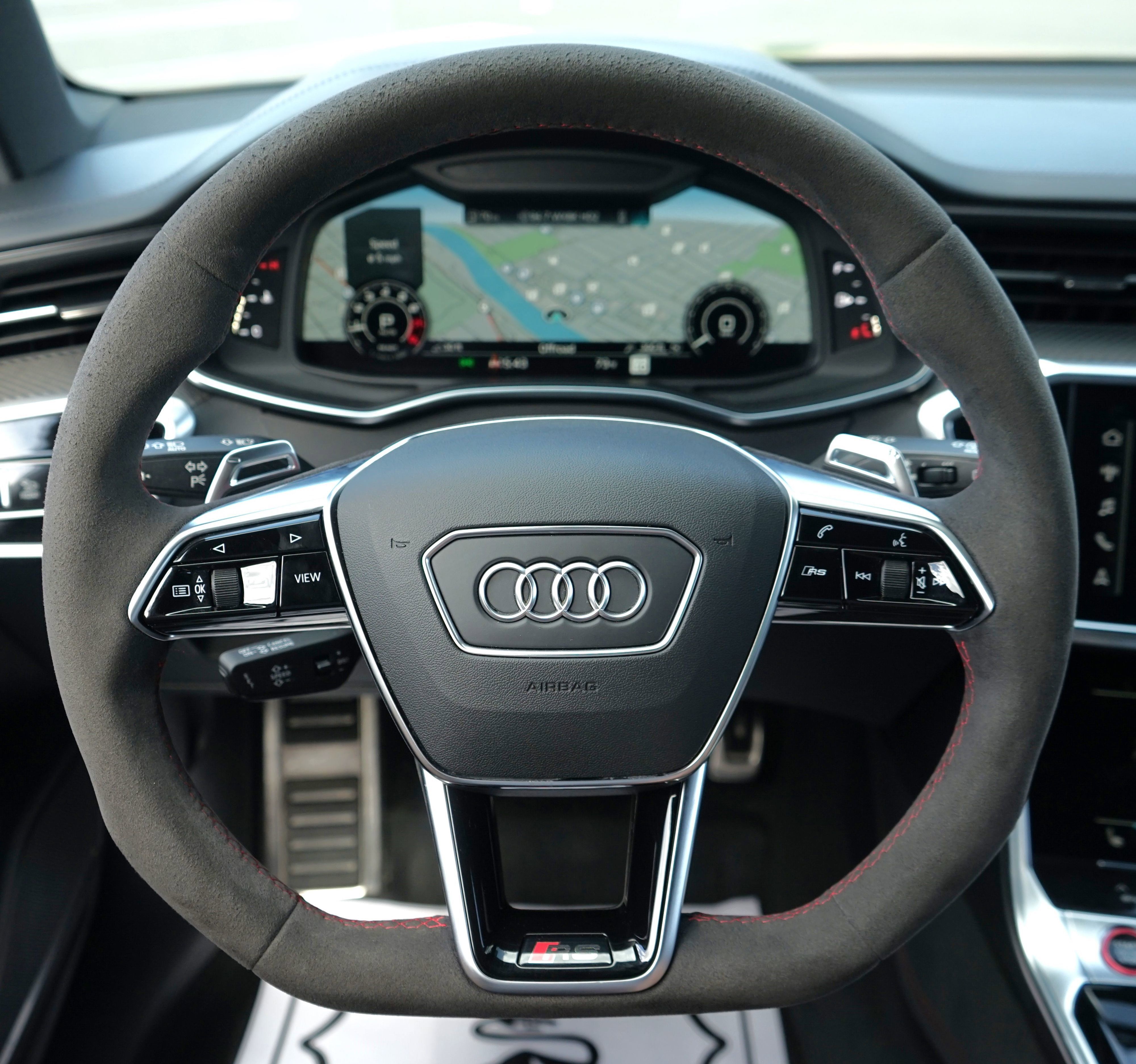 Used 2022 Audi RS 6 AWD/4WD image 22