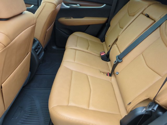 Used 2024 Cadillac XT5 Premium Luxury AWD/4WD image 21