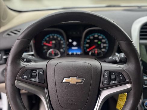 Used 2015 Chevrolet Malibu LT image 13