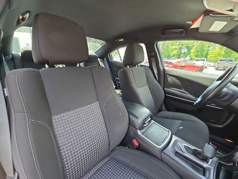 Used 2023 Dodge Charger SXT RWD image 16