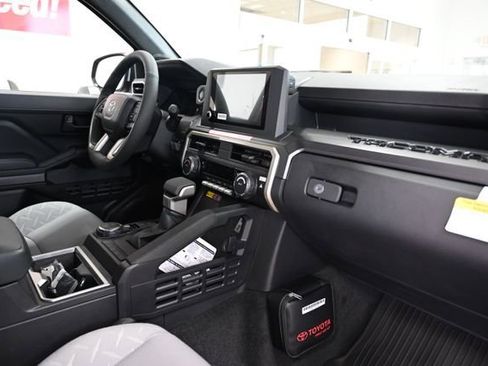 New 2026 Toyota Tacoma SR5 AWD/4WD image 16