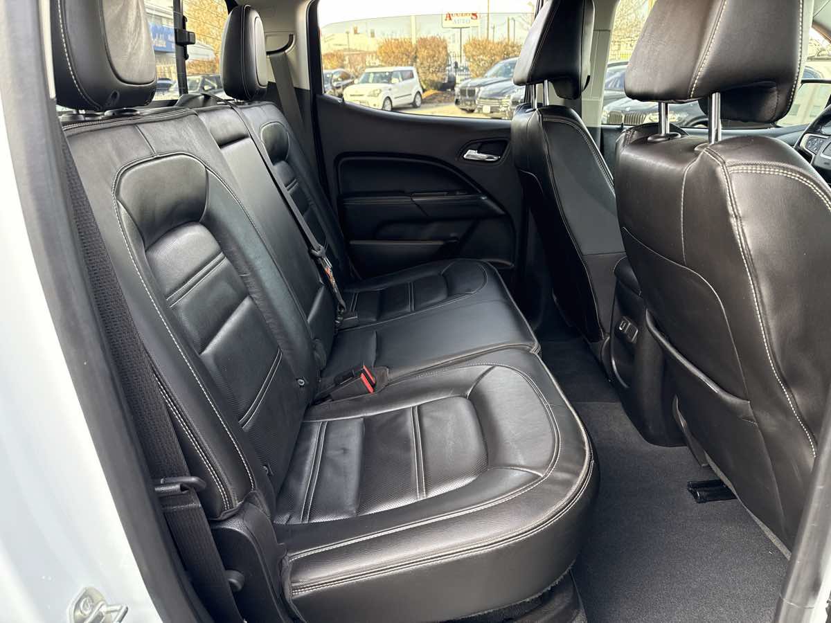 Used 2019 GMC Canyon Denali AWD/4WD image 17