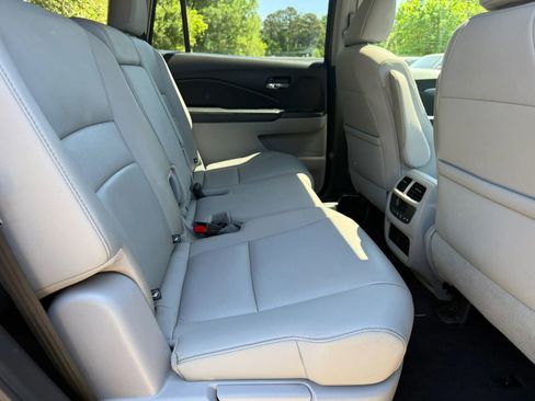 Used 2016 Honda Pilot EX-L image 12