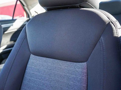 Used 2021 Chrysler 300 Touring image 23