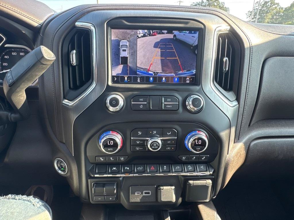 Used 2022 GMC Sierra 1500 Denali w/ Denali Reserve Package AWD/4WD image 22