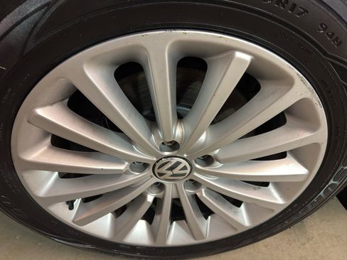 Used 2016 Volkswagen Passat 1.8T SE image 34