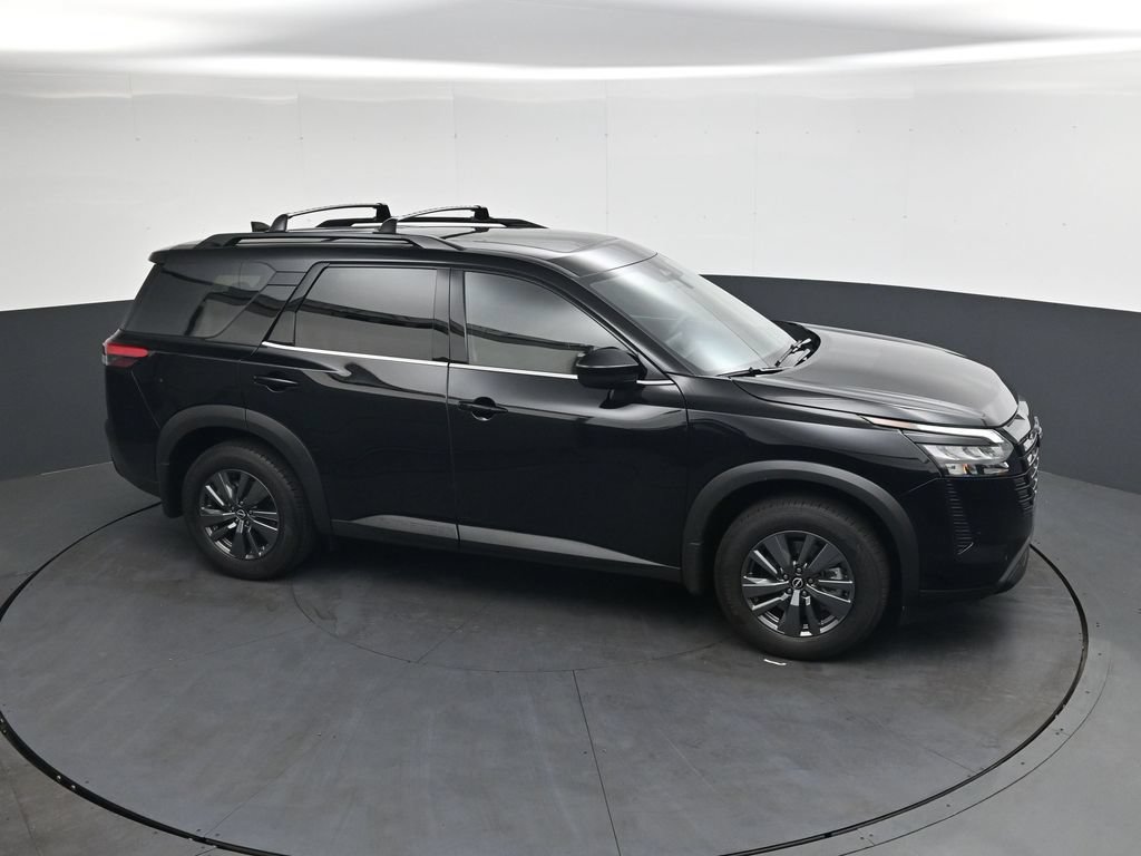 New 2026 Nissan Pathfinder SV w/ SV Premium Package FWD image 33