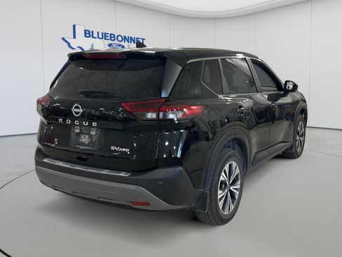 Used 2023 Nissan Rogue SV AWD/4WD image 5