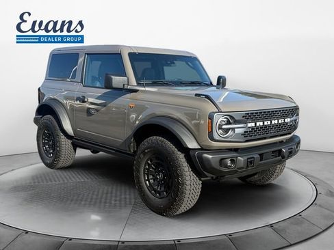 Used 2026 Ford Bronco Badlands w/ Sasquatch Package AWD/4WD image 10