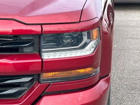 Used 2018 Chevrolet Silverado 1500 LT w/ All Star Edition image 8