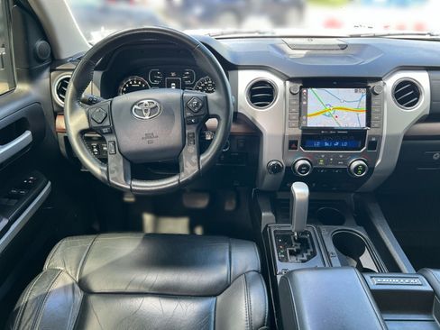 Used 2020 Toyota Tundra Limited w/ Limited Premium Package AWD/4WD image 23