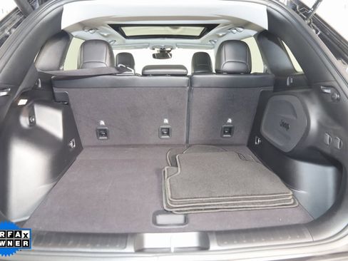 Used 2022 Jeep Cherokee Limited image 50