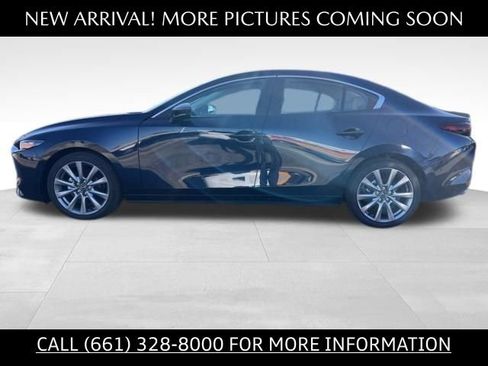 Used 2024 MAZDA MAZDA3 s FWD image 2