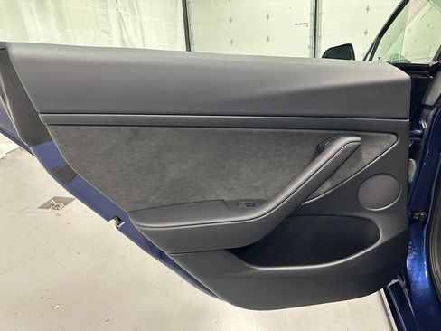 Used 2023 Tesla Model 3 Long Range AWD/4WD image 37