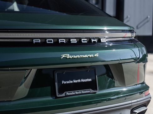 Certified 2025 Porsche Panamera 4 E-Hybrid AWD/4WD image 15