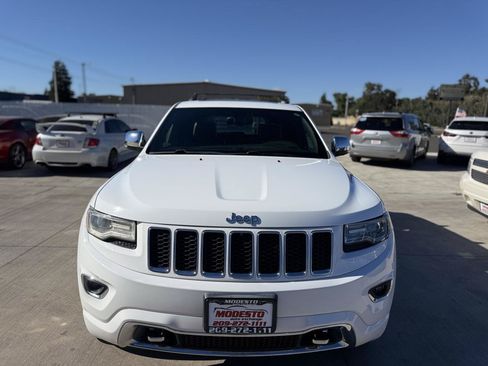 Used 2014 Jeep Grand Cherokee Overland AWD/4WD image 9
