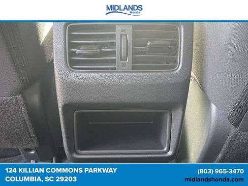 Used 2025 Nissan Rogue S AWD/4WD image 10