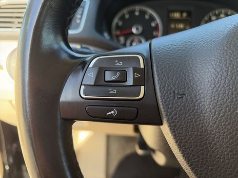 Used 2015 Volkswagen Passat 1.8T Limited Edition image 13