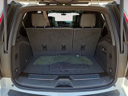 Used 2024 Cadillac Escalade V AWD/4WD image 12