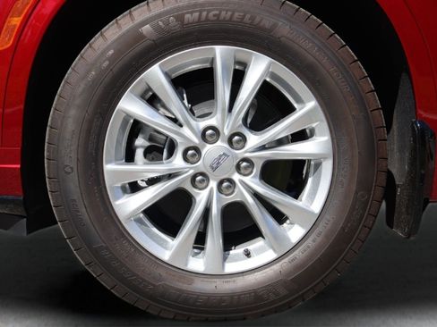 New 2025 Cadillac XT6 Luxury w/ LPO, Floor Liner Package image 9