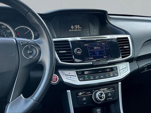 Used 2015 Honda Accord EX-L image 9