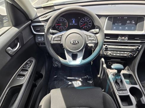 Used 2019 Kia Optima LX FWD image 15