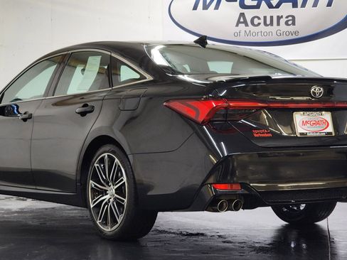 Used 2020 Toyota Avalon XSE image 8