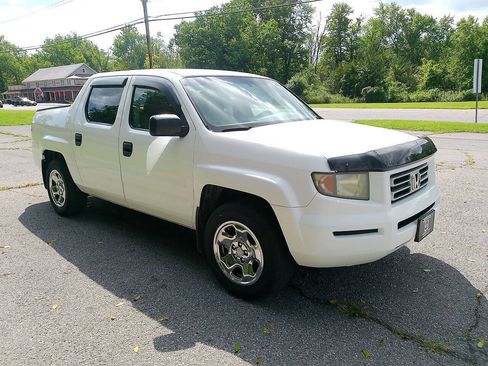 Used 2008 Honda Ridgeline RT image 4