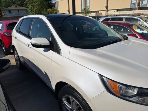 Used 2016 Ford Edge Titanium w/ Equipment Group 301A image 4