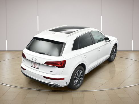 Used 2022 Audi Q5 2.0T Premium Plus AWD/4WD image 34
