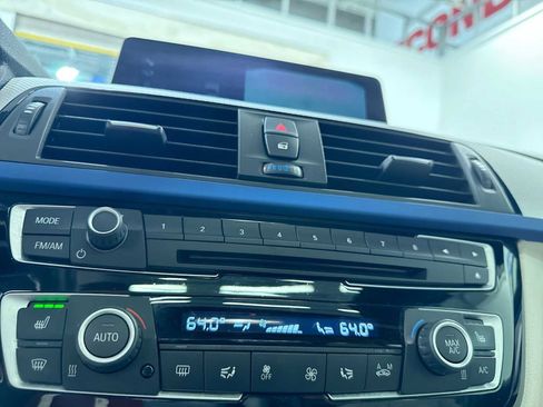 Used 2018 BMW 440i xDrive Coupe w/ M Sport Package image 27