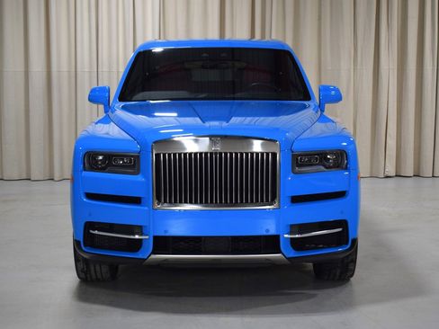 Certified 2022 Rolls-Royce Cullinan w/ Dynamic Package image 8