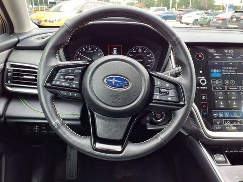 Certified 2025 Subaru Outback Onyx Edition AWD/4WD image 14