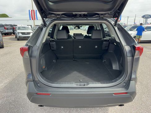 Used 2025 Toyota RAV4 XLE Premium w/ Weather Package FWD image 7