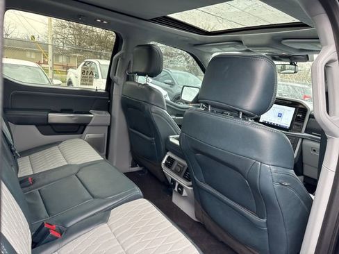 Used 2021 Ford F150 Limited image 11