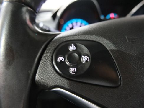 Used 2015 Chevrolet Impala LT w/ Convenience Package image 34