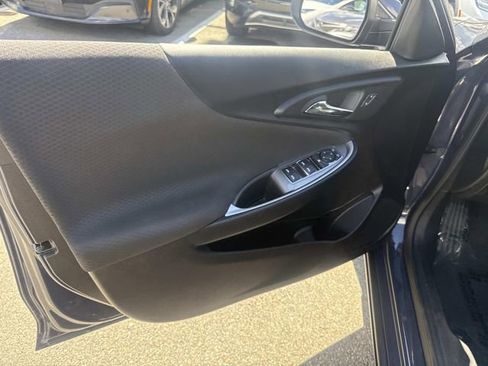 Used 2025 Chevrolet Malibu LT image 20