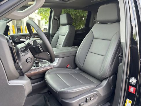 New 2026 GMC Sierra 1500 SLT AWD/4WD image 14