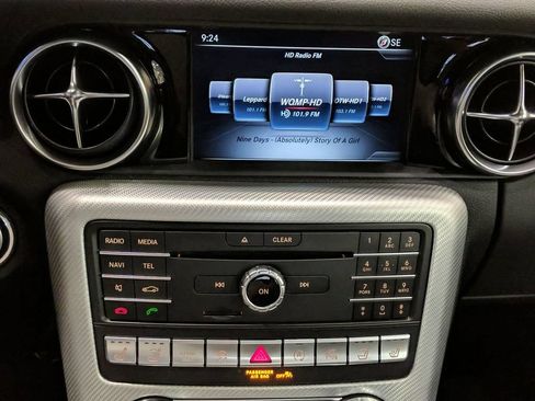 Used 2020 Mercedes-Benz SLC 43 AMG image 13