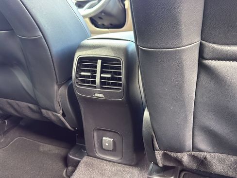 Used 2020 Ford Escape SEL FWD image 26