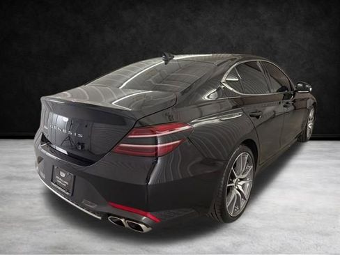 Used 2023 Genesis G70 2.0T RWD image 7