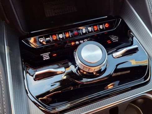 New 2026 Jeep Grand Wagoneer Summit w/ Rear Seat Video Group I image 9