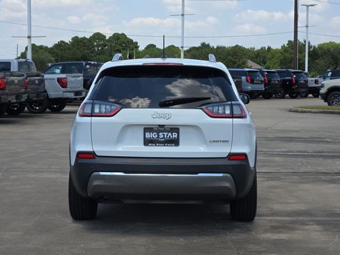 Used 2020 Jeep Cherokee Limited FWD image 6