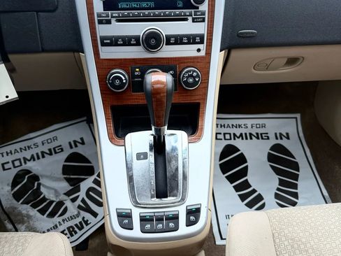 Used 2007 Chevrolet Equinox LT image 19